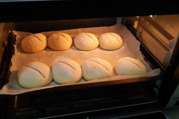 烤箱怎么做麵包