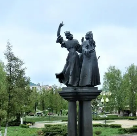 Monument to Nikolai Semenovich Leskov