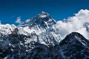 中國境內十大最高山峰 太白山上榜僅第八珠穆朗瑪峰第一