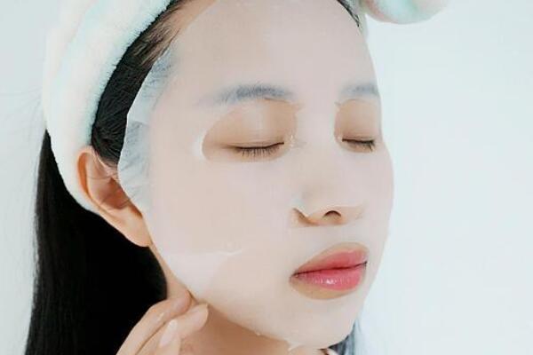 面膜貼過要洗臉嗎