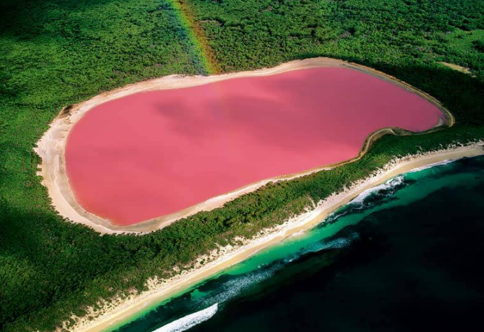 世界十大奇特的湖 粉紅色的湖泊，你見過嗎