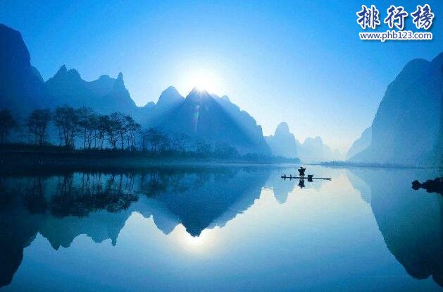 中國四大奇觀：吉林霧凇、桂林山水、雲南石林、長江三峽