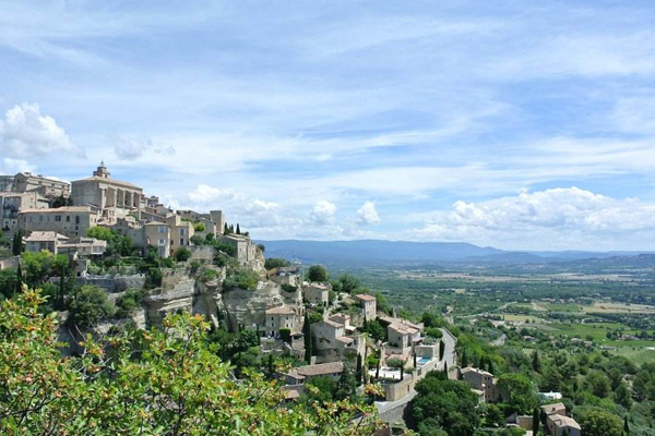 法國南部十大小鎮：魯西永像紅寶石,戈爾德入選全球十大