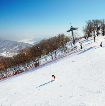 玉龍滑雪場