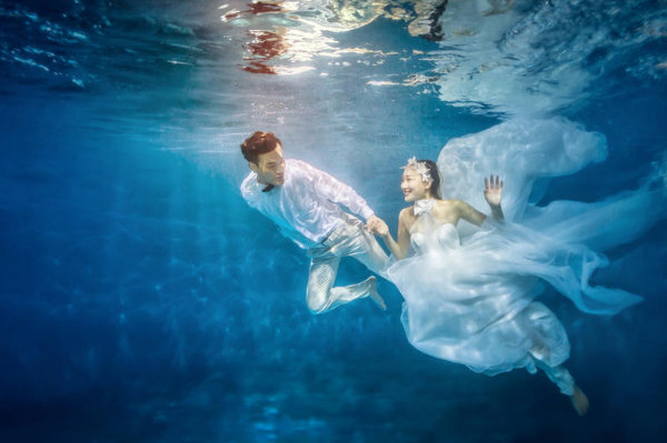 水下婚紗攝影技巧