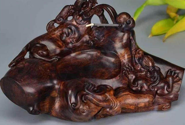 中國十大好木頭 黑檀木紋理最美，海南黃花梨最珍貴