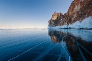 世界十大最美的湖泊 貝加爾湖冬季如冰雪王國，一眼心動之地