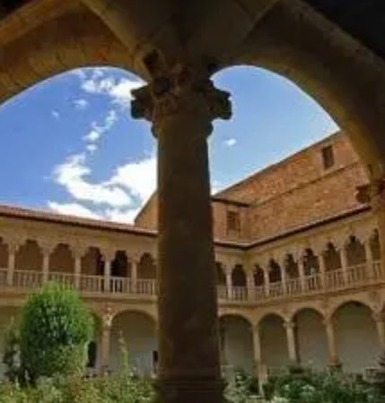 拉斯·杜耶納斯修道院