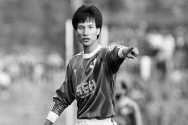 中國足球歷史十大球星：第一名堪稱世界巨星居然是一名女將