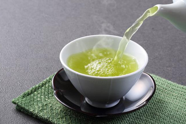 7種最佳減肥飲品 純淨水上榜，綠茶排名第一